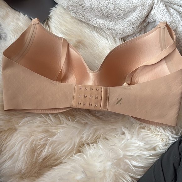 Knix WingWoman Contour Bra Wireless Size 8 40D 42D 40DD 42DD 40E Nude Tan Beige - Picture 8 of 12